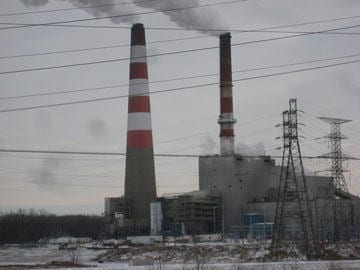 Supreme Court Clears Way for Limits on Power Plant Mercury, Methane Emissions